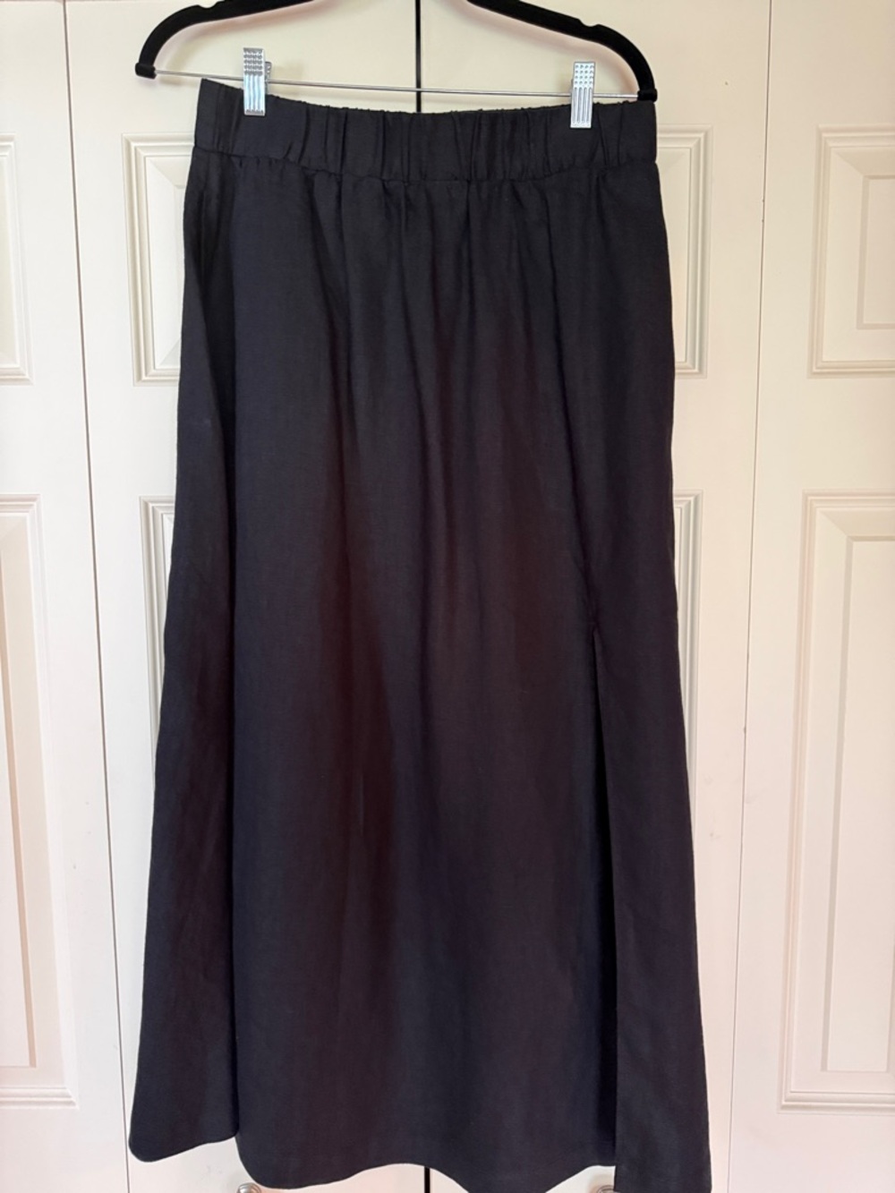 Quince Classic Black Linen Maxi Skirt